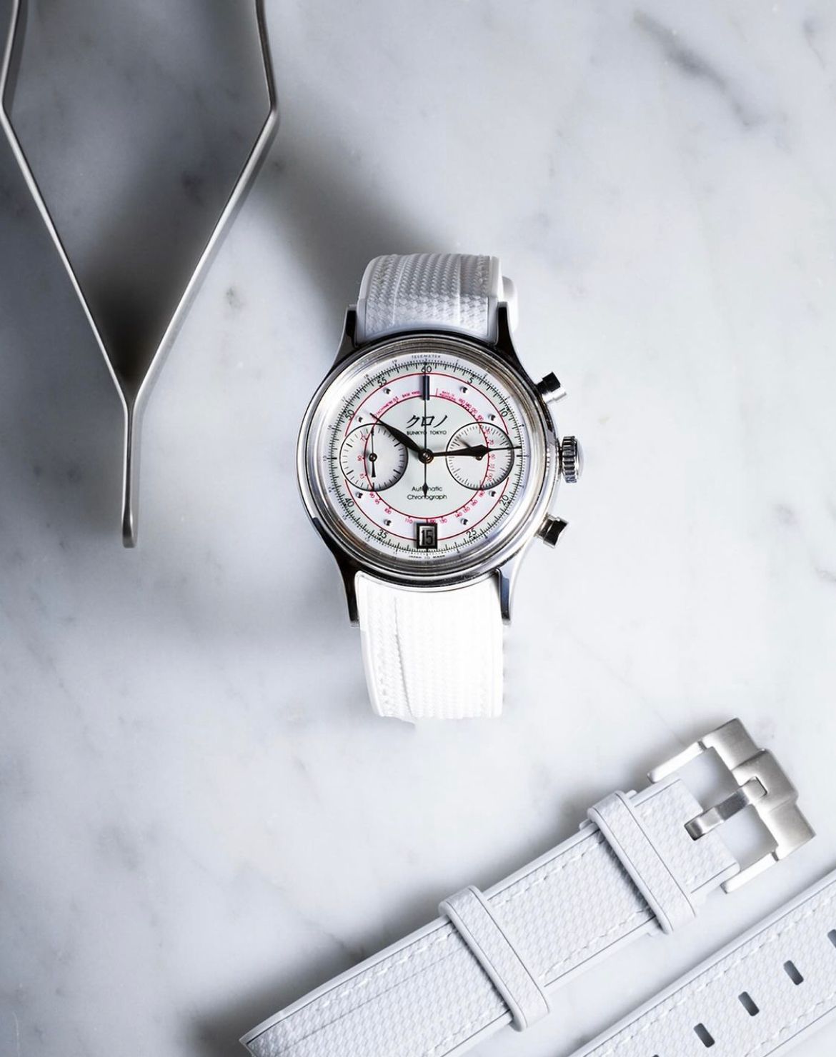 Kurono Tokyo | Mosaic Fitted Rubber - White